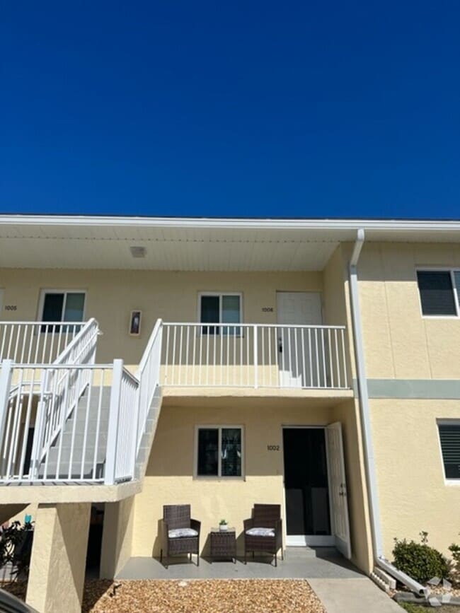 Heron Pointe Apartments for Rent with Washer & Dryer Lake Suzy, FL