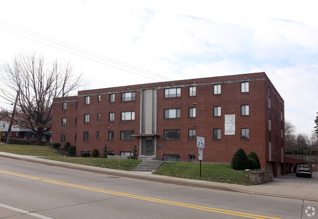 Building Photo - 1465 Mcfarland Rd