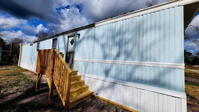 Building Photo - 1309 13th St