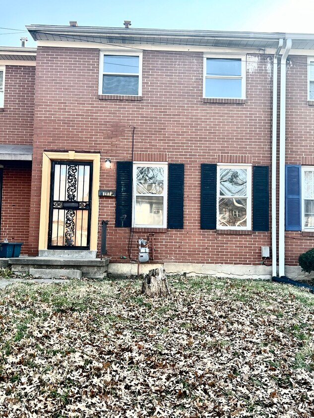Foto principal - 3408 Chauncey Ave