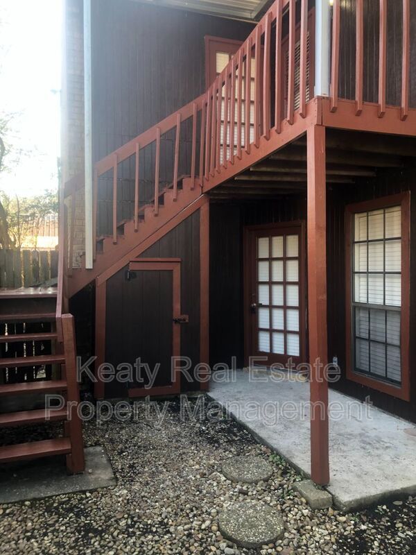 Building Photo - 111 Shekel Dr