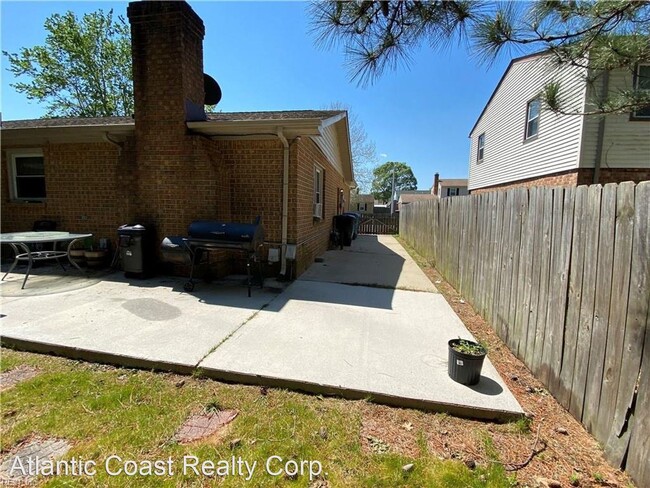 Building Photo - 3 br, 2 bath House - 5420 Albright Drive