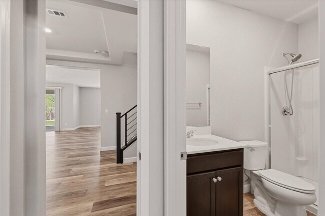 Building Photo - 808 Elmstone Pl