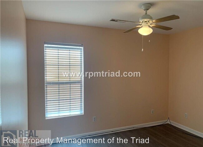 Foto del edificio - 3 br, 2 bath House - 1327 N Dunleith Ave