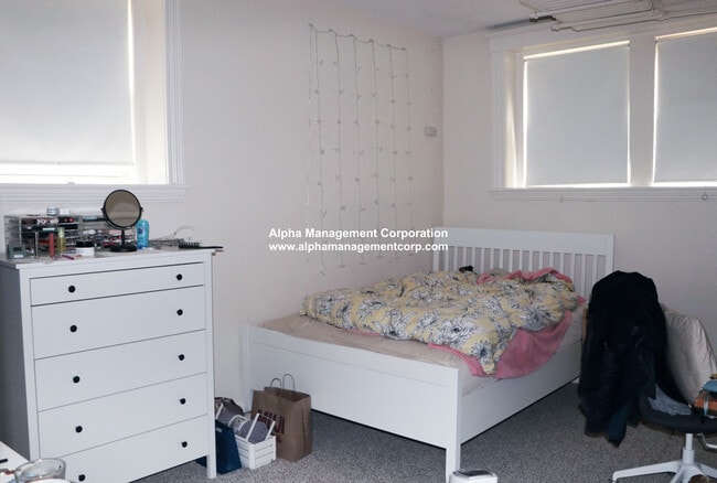 Foto del edificio - 20 Alton Pl