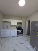 Building Photo - 1252 S Karlov Ave