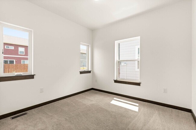 Foto del edificio - 853 Rookery Ln