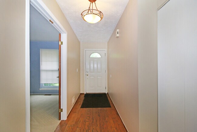 Building Photo - 42038 Cherry Hill Rd