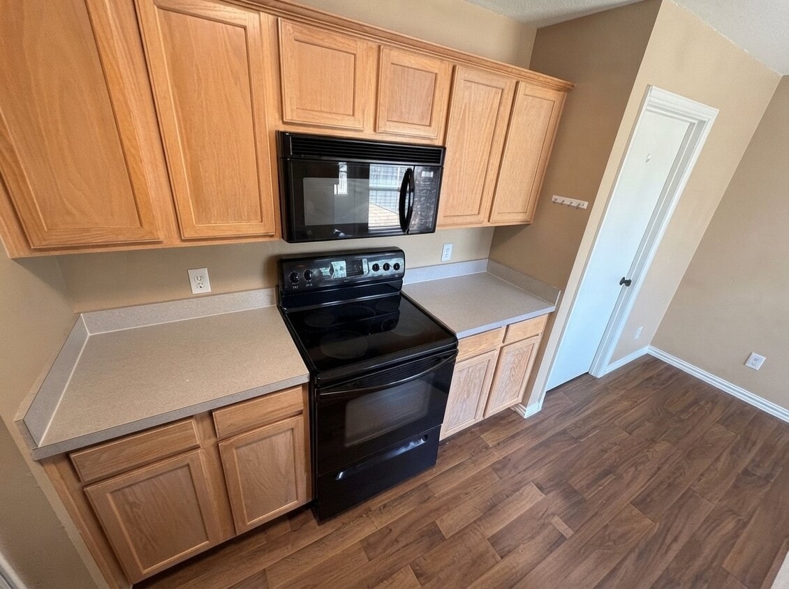 Building Photo - 10504 Aransas Dr