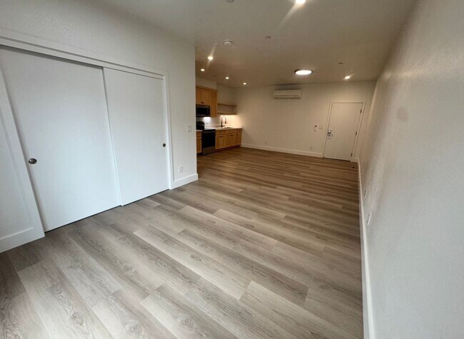 Foto del edificio - 3108 Seacrest Ave
