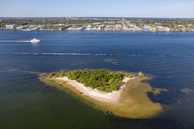 Foto del edificio - 112 Doolen Ct