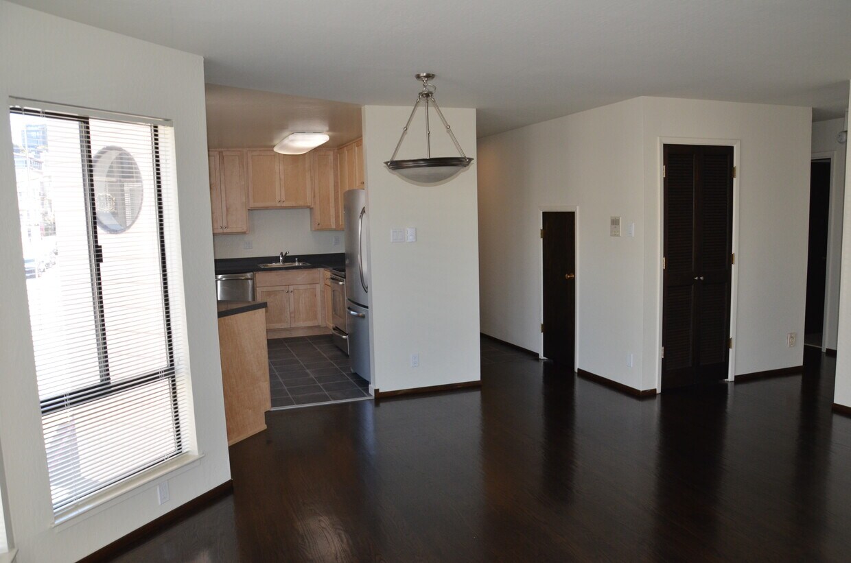 Primary Photo - 1311 Chestnut St