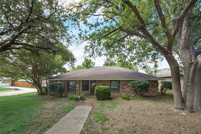 Primary Photo - 700 Rosehill Ln