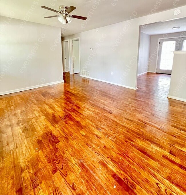 Foto del edificio - 8207 W 36th St