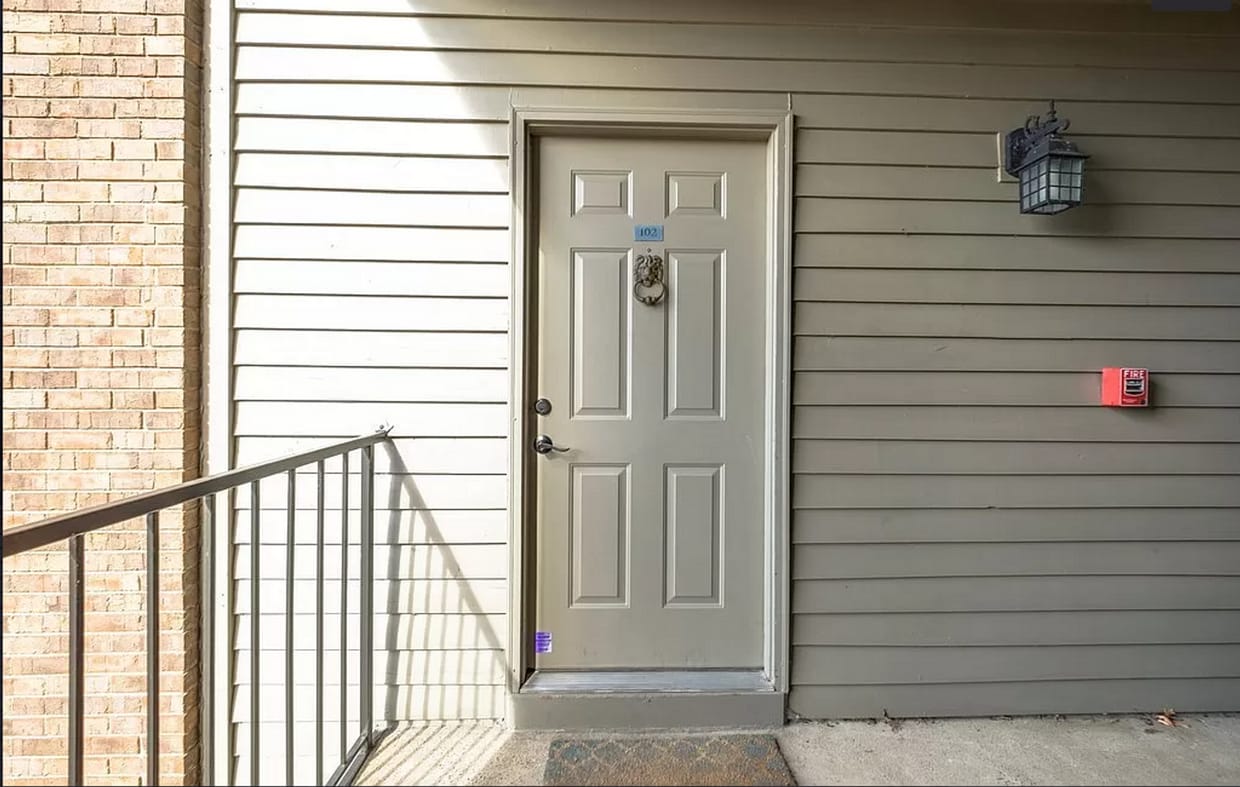 Foto principal - Sylvan Park Dream Home -LEASING NOW!