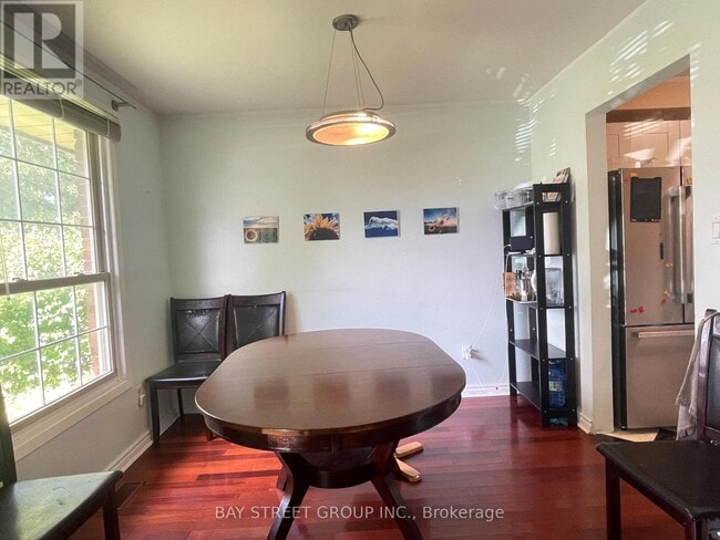 Building Photo - 8159 Niven St