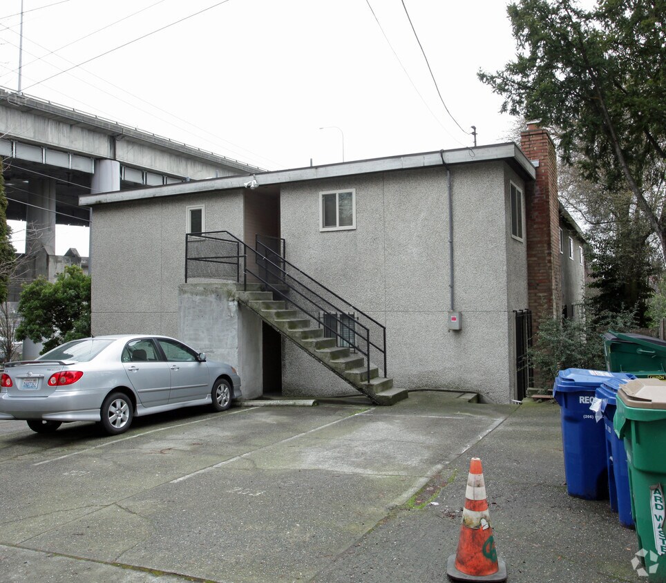 Foto del edificio - 3020 Harvard Ave E