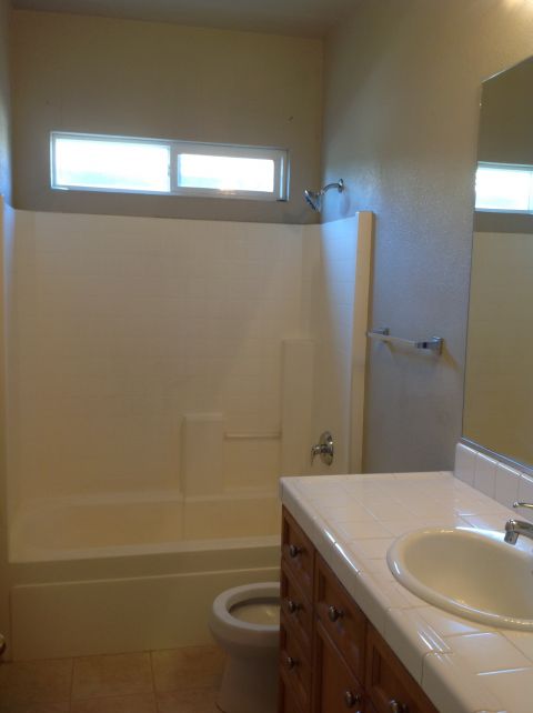 Building Photo - 1707 Cherrywood Way
