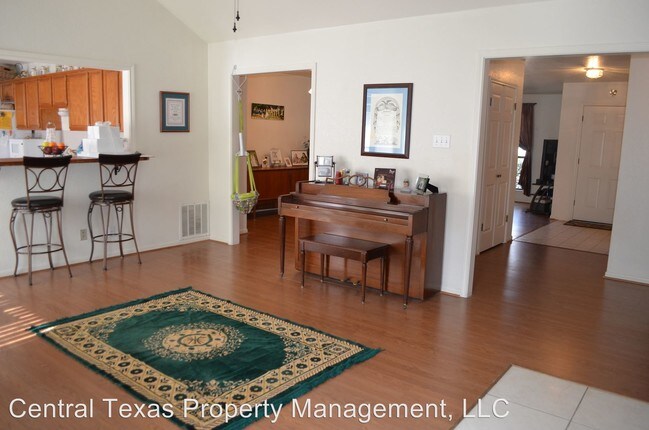Foto del edificio - 3 br, 2 bath House - 216 Cobblestone Dr.