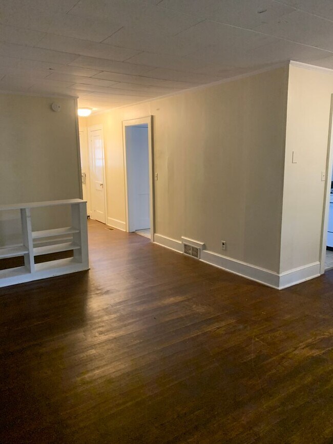 Foto del edificio - 225 Pine St