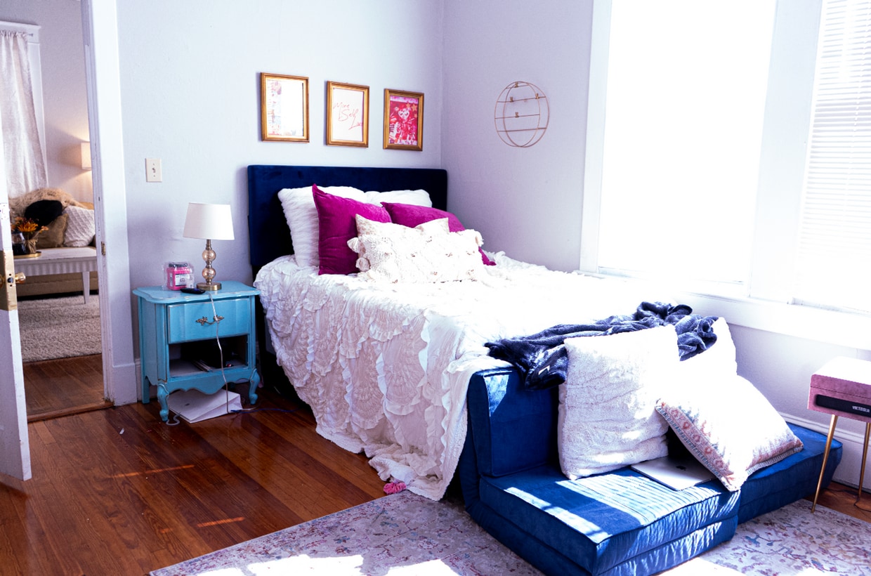 Photo - Grid House for rent! Half block form campus! 404 Student