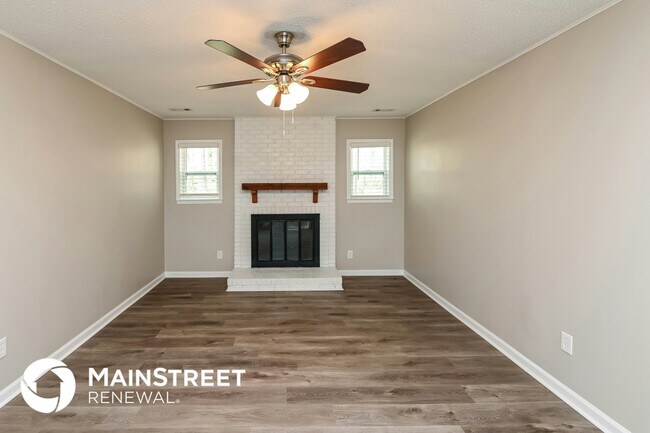 Foto del edificio - 9009 Trailhead Ct