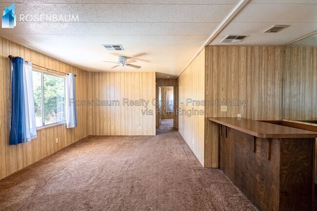Foto del edificio - 1321 Chestnut Trail