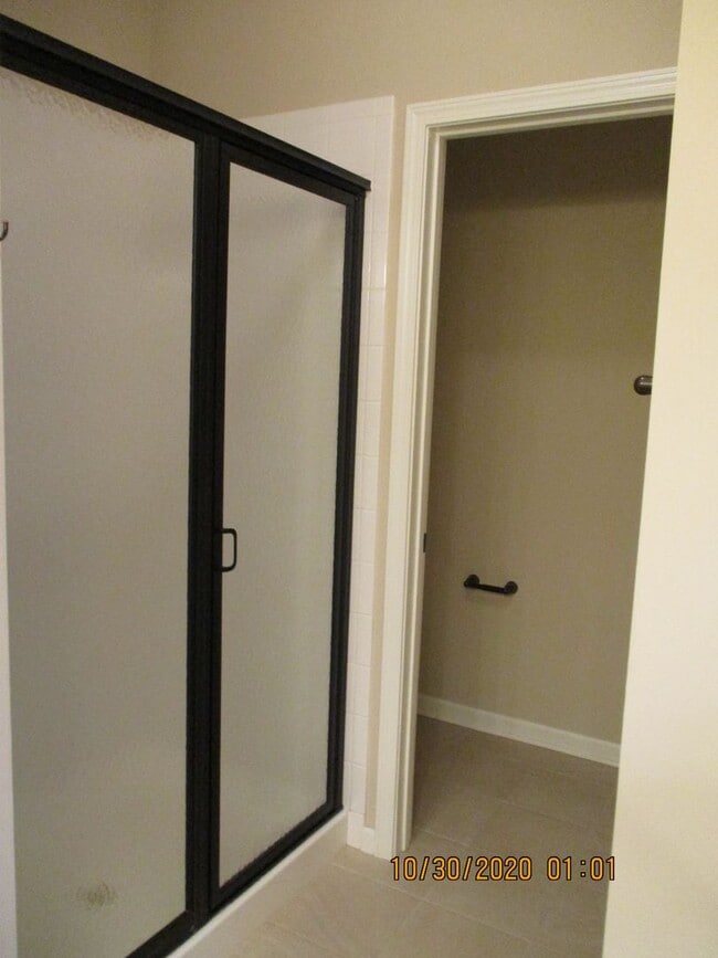 Foto del edificio - Village at Olentangy Crossing 0081