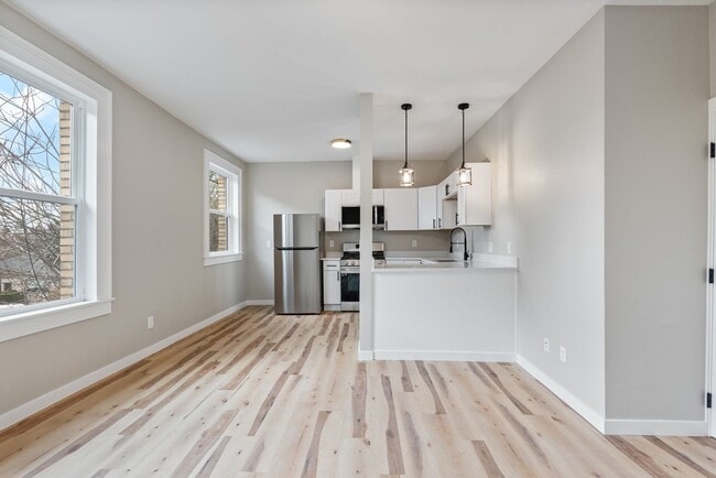 Fully Renovated Studio In Historic Avalon ... - Fully Renovated Studio In Historic Avalon ... Apartment