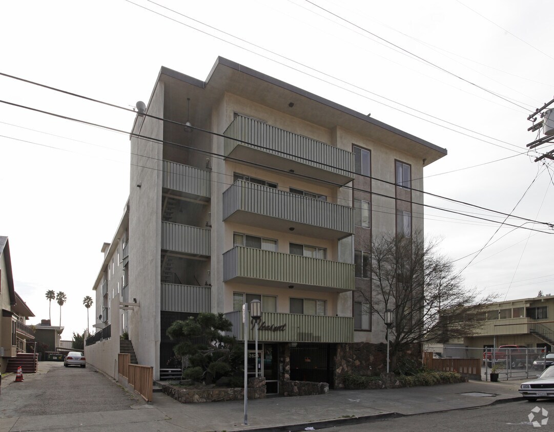 Foto del edificio - Pleasant Towers