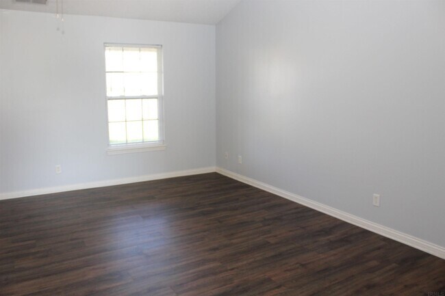 Foto del edificio - 2856 O'Hunter Ave