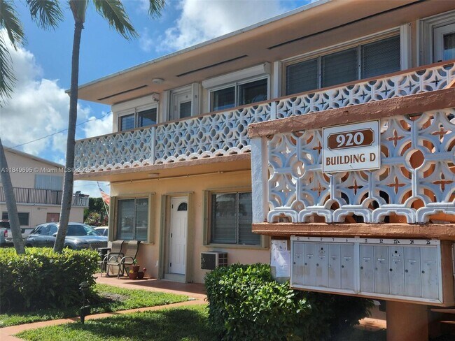 Foto del edificio - 920 SW 11th Ave