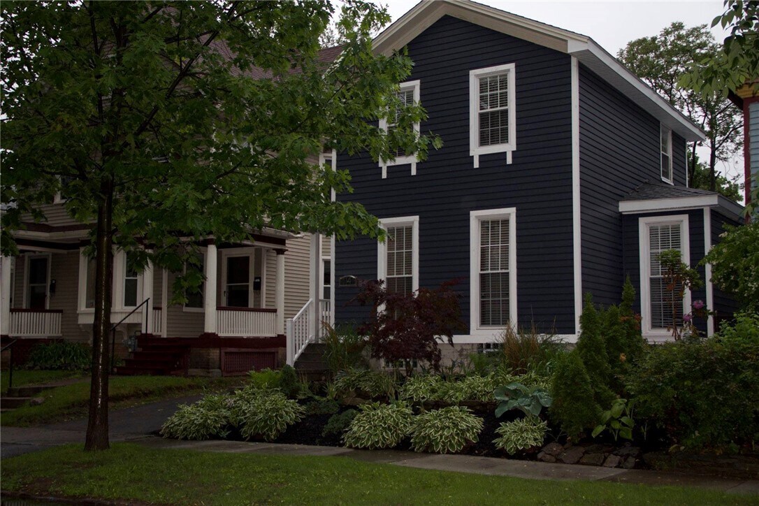 Foto principal - 114 Averill Ave