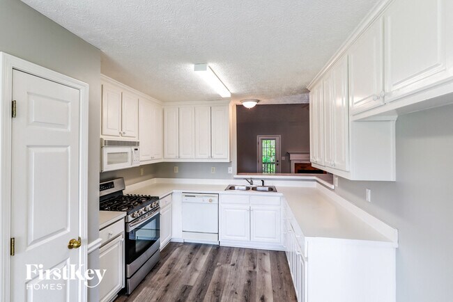 Building Photo - 2117 Green Gate Pl