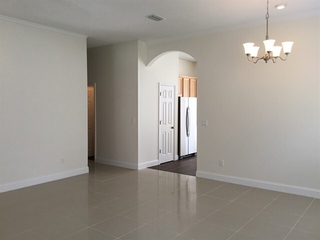Building Photo - 12082 Autumn Sunrise Drive