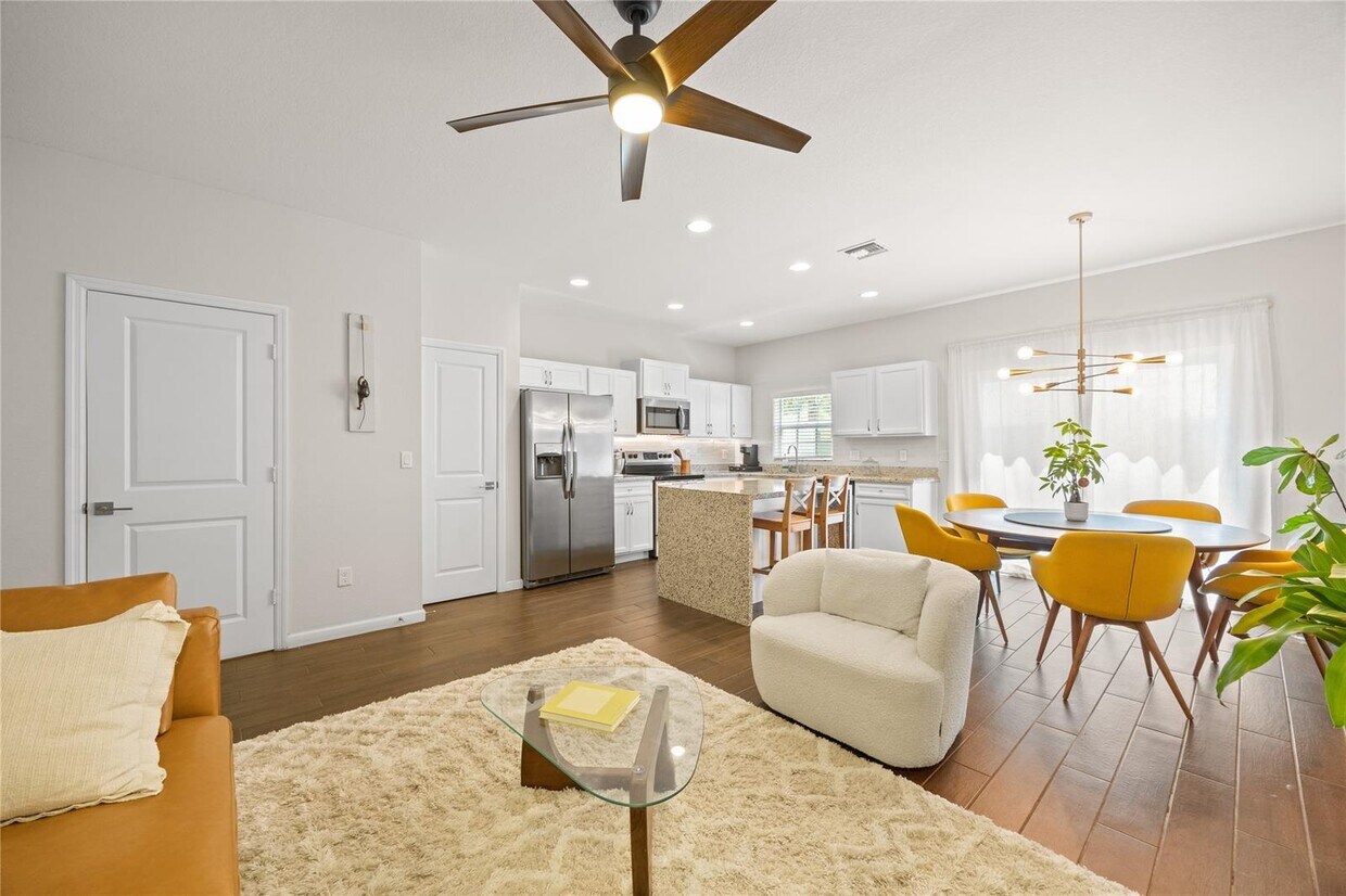 Foto principal - 1109 NW 40th Ter