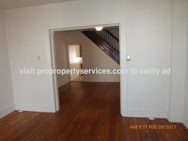 Foto del edificio - 302 S Mulberry St