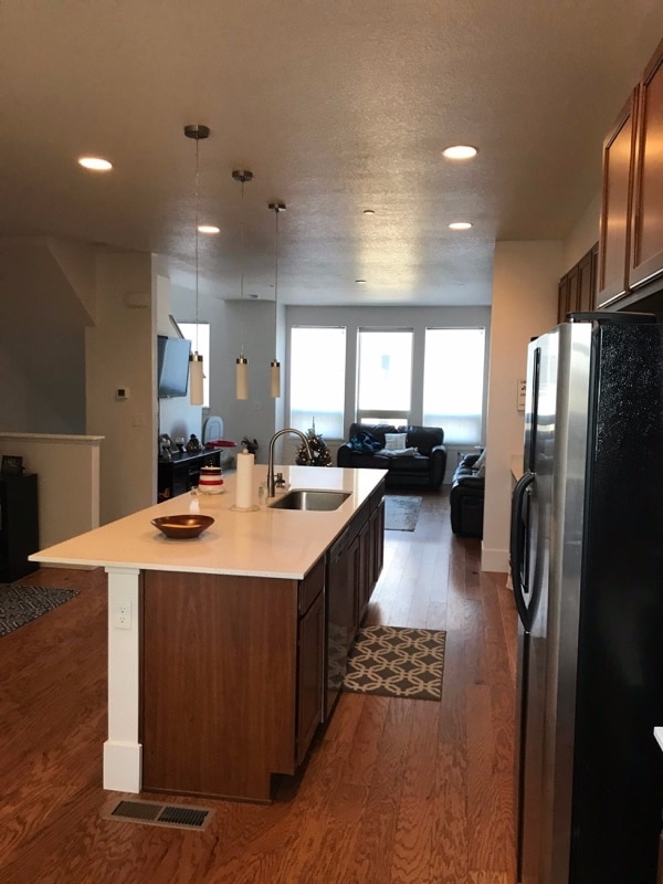 Building Photo - 405 Promenade Dr