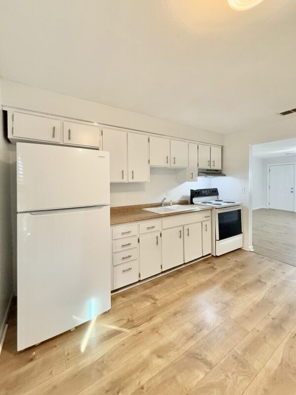 Foto del edificio - 6420 S Adelia Ave