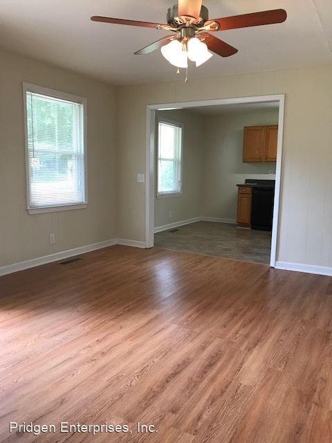 Foto del edificio - 3 br, 2 bath House - 1121 Charlie Bolton Road