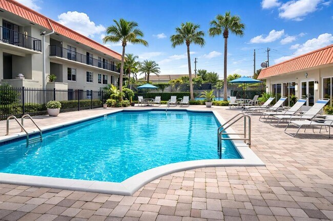 Building Photo - 809 W Oakland Park Blvd