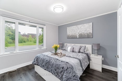 Spacious bedroom with tons of natural light! - 2122 Truscott Dr