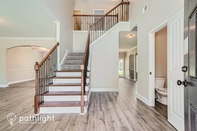 Foto del edificio - 428 Windy Brook Court, Lawrenceville, GA, ...
