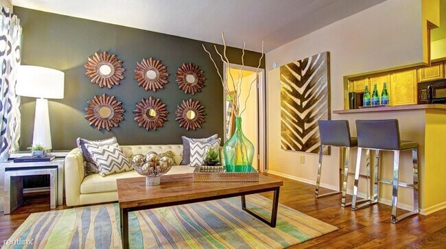 Foto del edificio - 3 br, 2 bath Condo - 1515 Rudel Dr Flat  2...