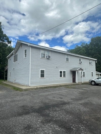 Building Photo - 482 NY-145