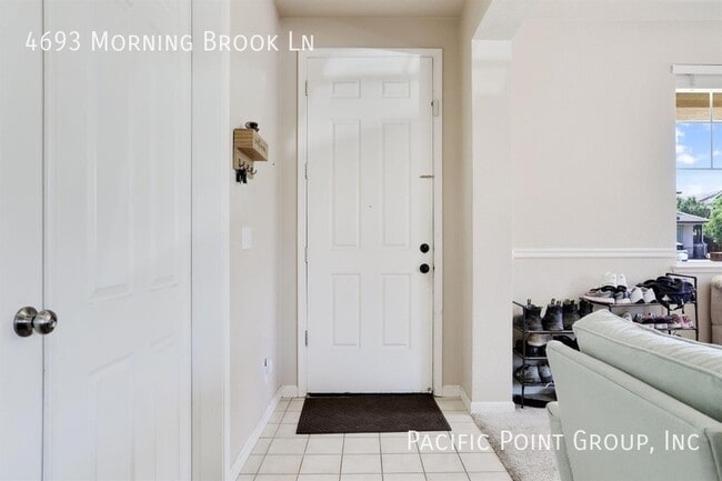 Building Photo - 4693 Morning Brook Ln