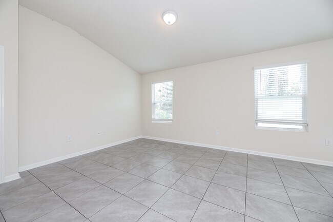 Foto del edificio - 86269 Express Ct