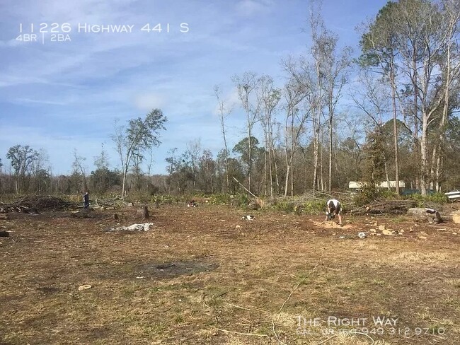 Building Photo - 11226 US-441