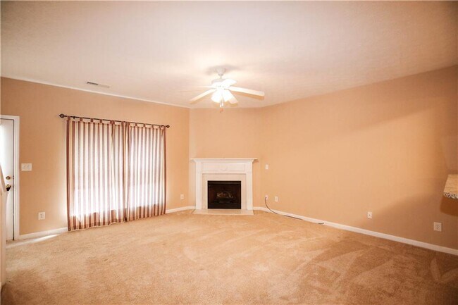 Foto del edificio - 3875 Dandridge Way NW