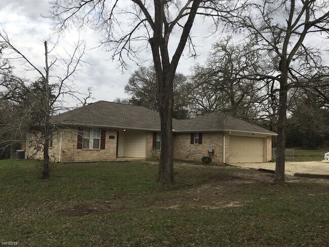 Foto del edificio - 3 br, 2 bath House - 13725 Chenault Ln